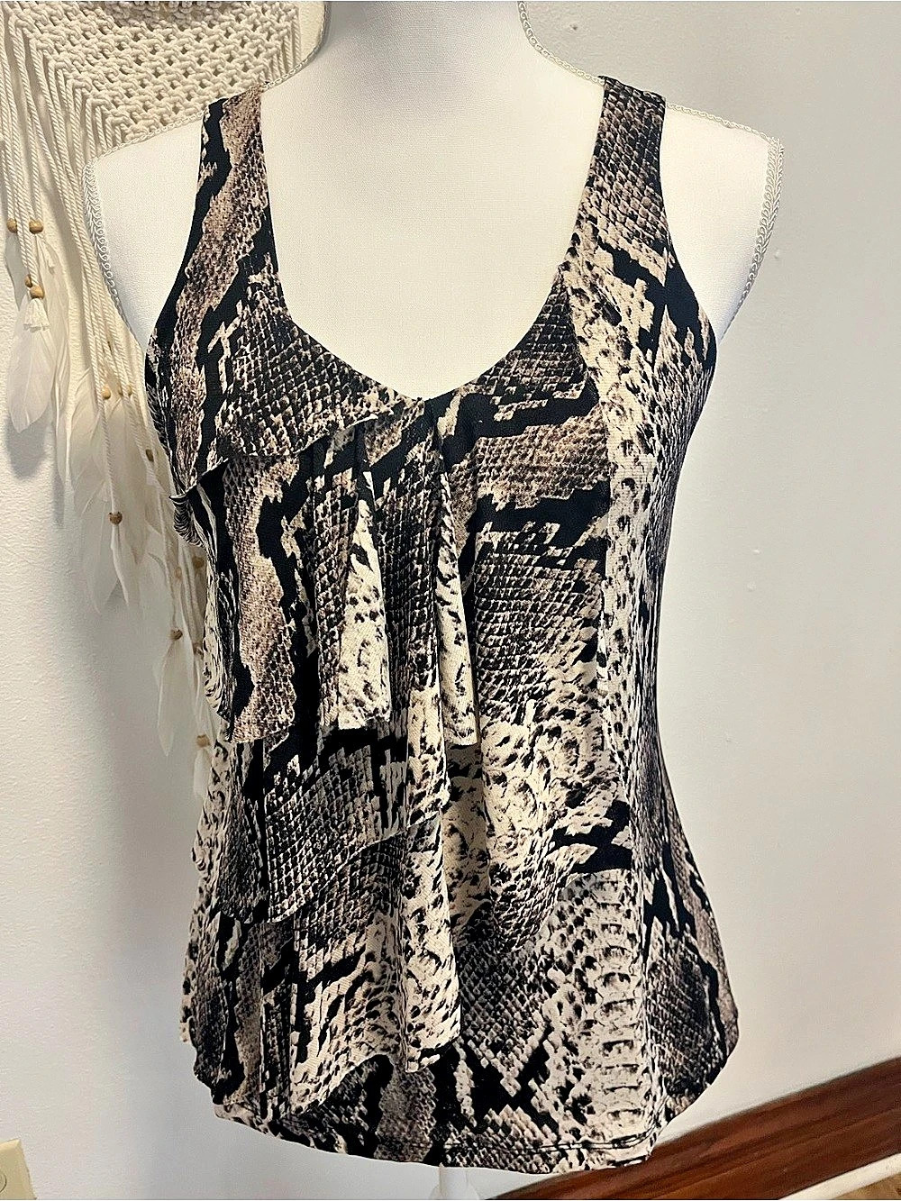 Worthington Snake Print Tank Top Black & White Size Small Like New